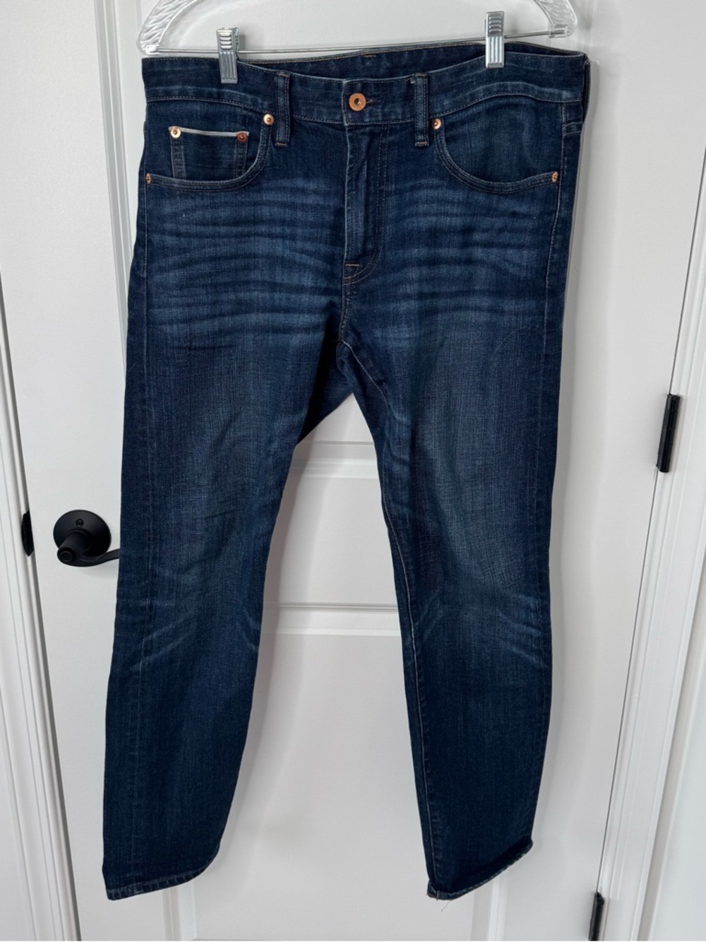 Bonobos Men’s tailored dark wash Jeans 32/30